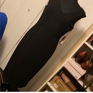 NWT |IVANKA Black Mid Dress form fitting